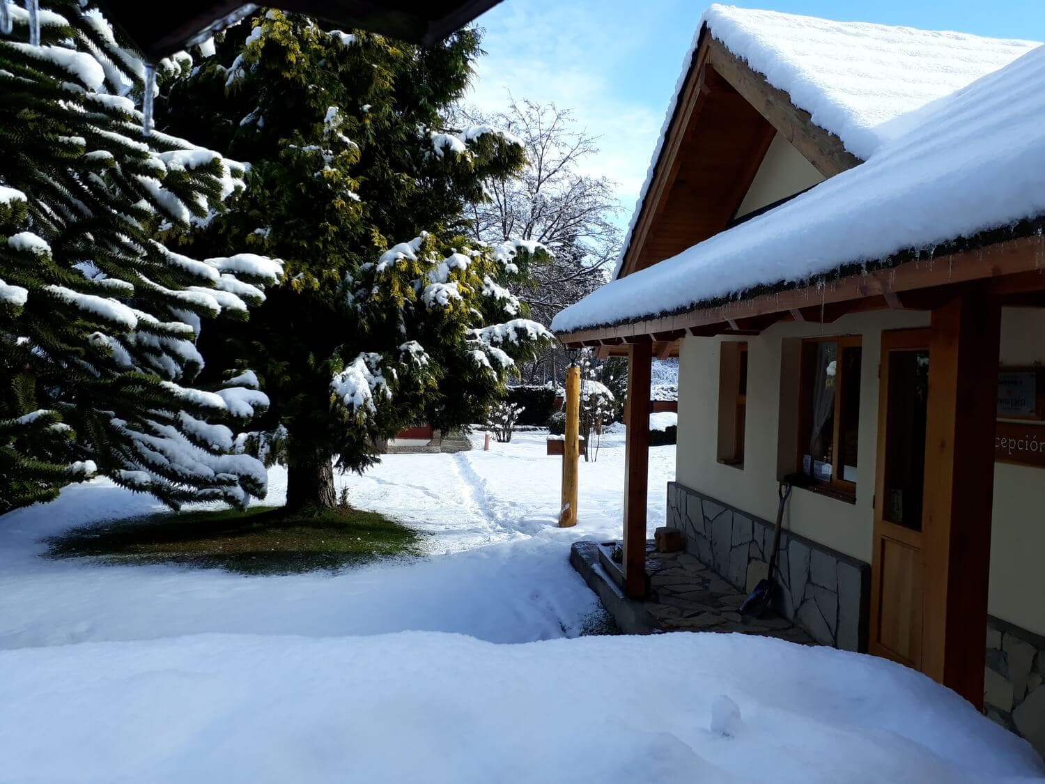 Parque de las Cabañas Denise con nieve